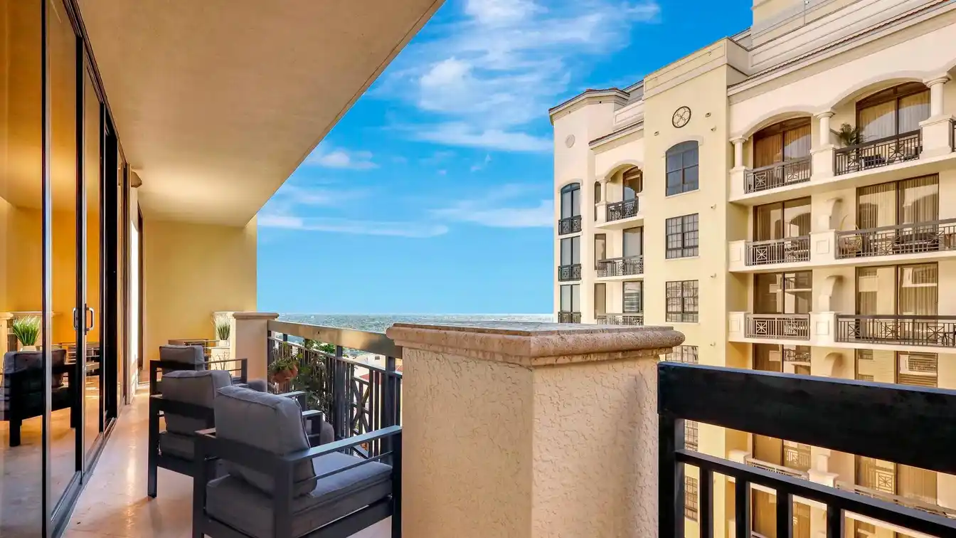 Stunning Home in Sought-after Two City Plaza