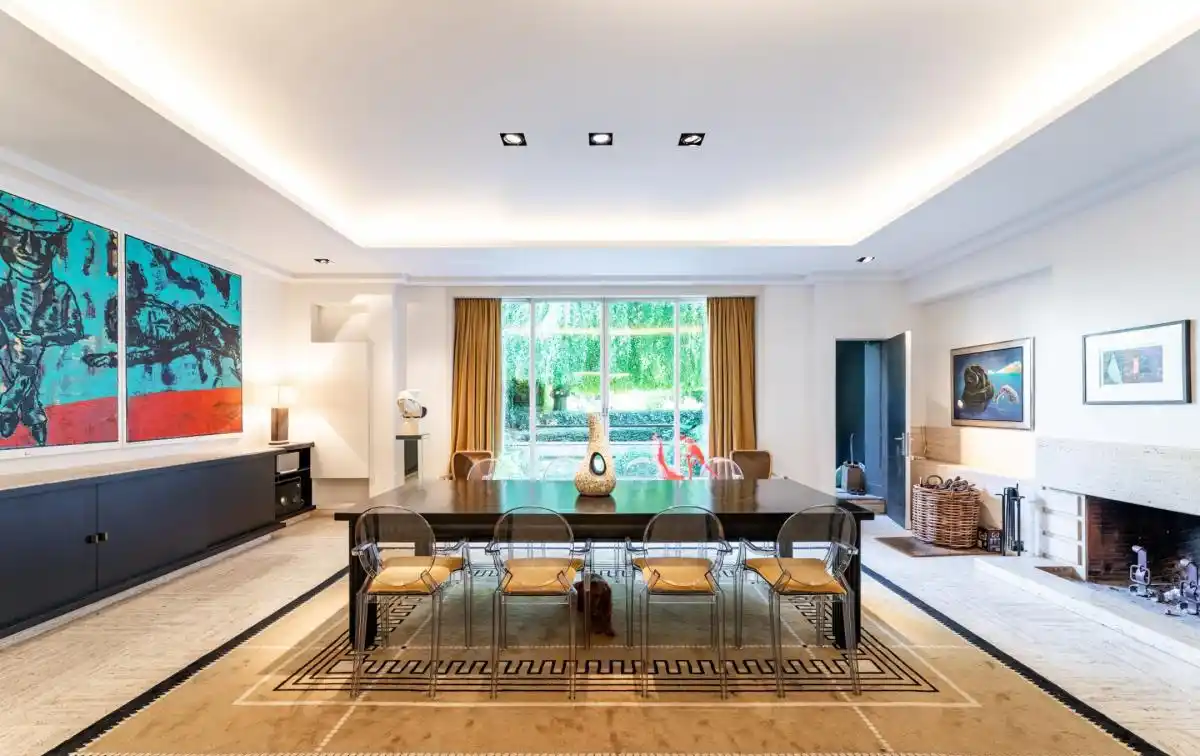Exceptional Art Deco Property