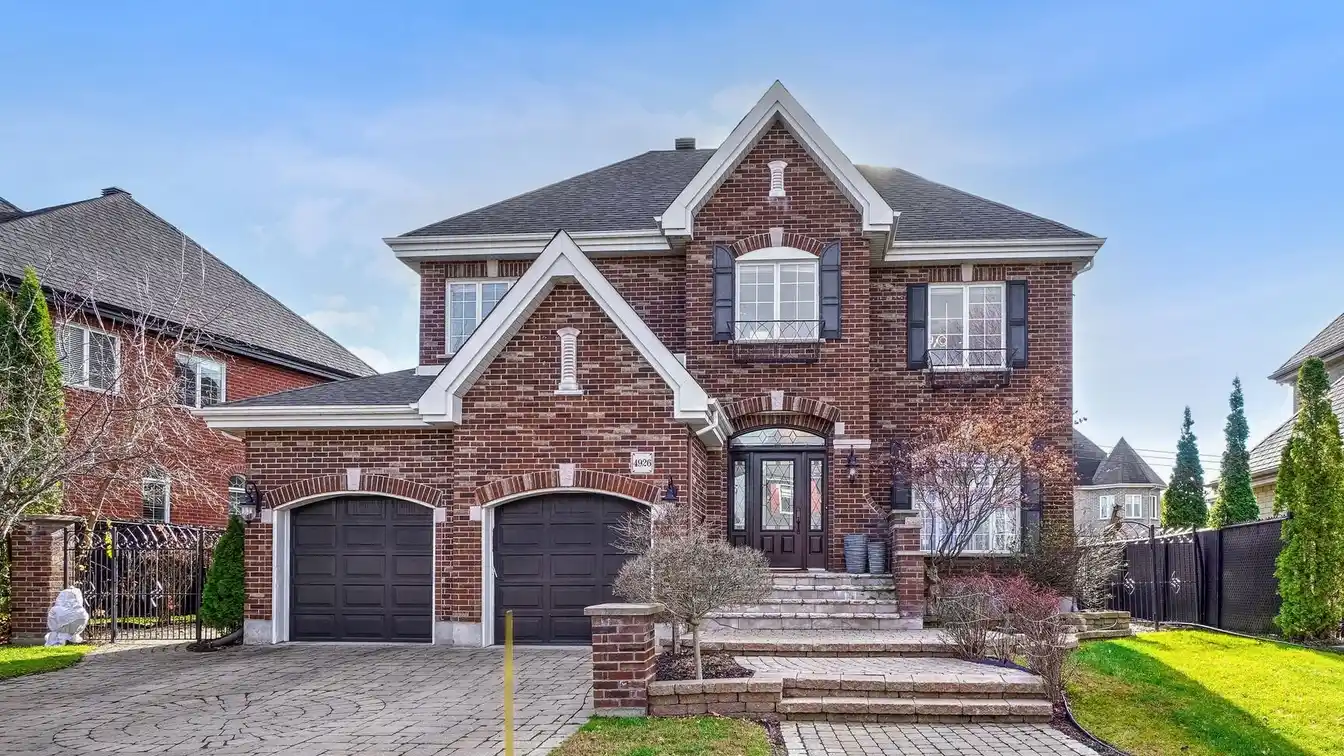 Exceptional Residence in the Prestigious Heritage Sur Le Lac District