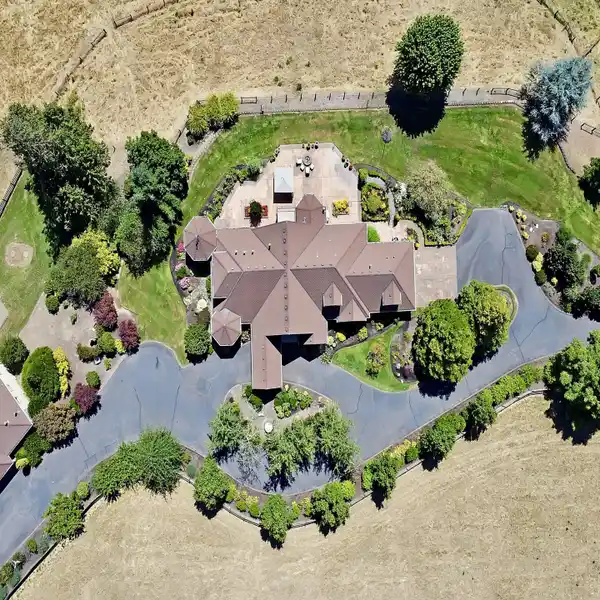 DEER CREEK ESTATE