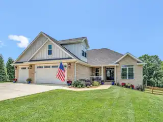 Custom Single-Owner Home in Meador View