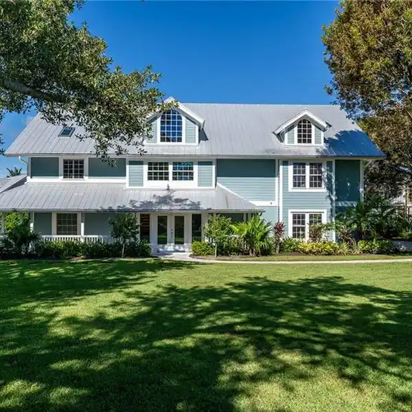 ONE-OF-A-KIND ESTATE ON SANIBEL ISLAND