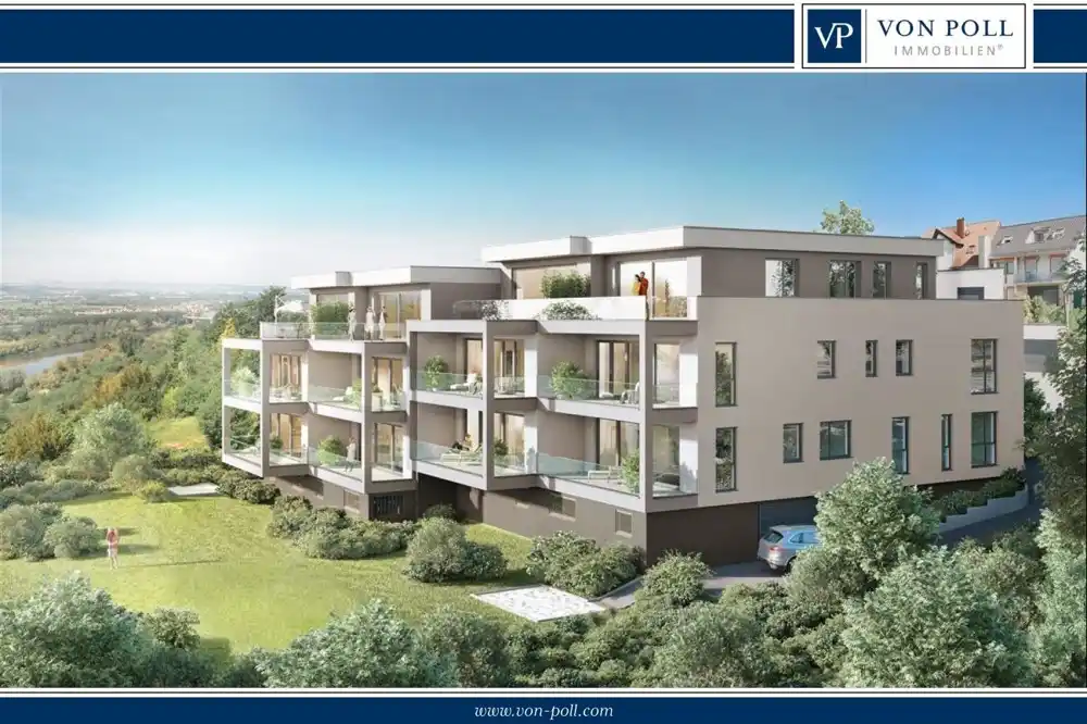 First Row with a Panoramic View in Weitersburg