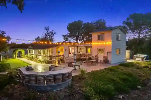 Hilltop Haven in Wine Country