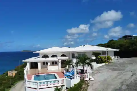 Versatile Frenchmans Bay Mansion