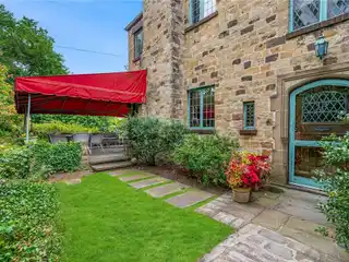 Stunning Stone Estate Home in Desirable Pittsburgh Area