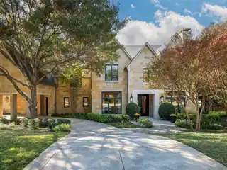 Exceptional Creekside Estate in Glen Abbey