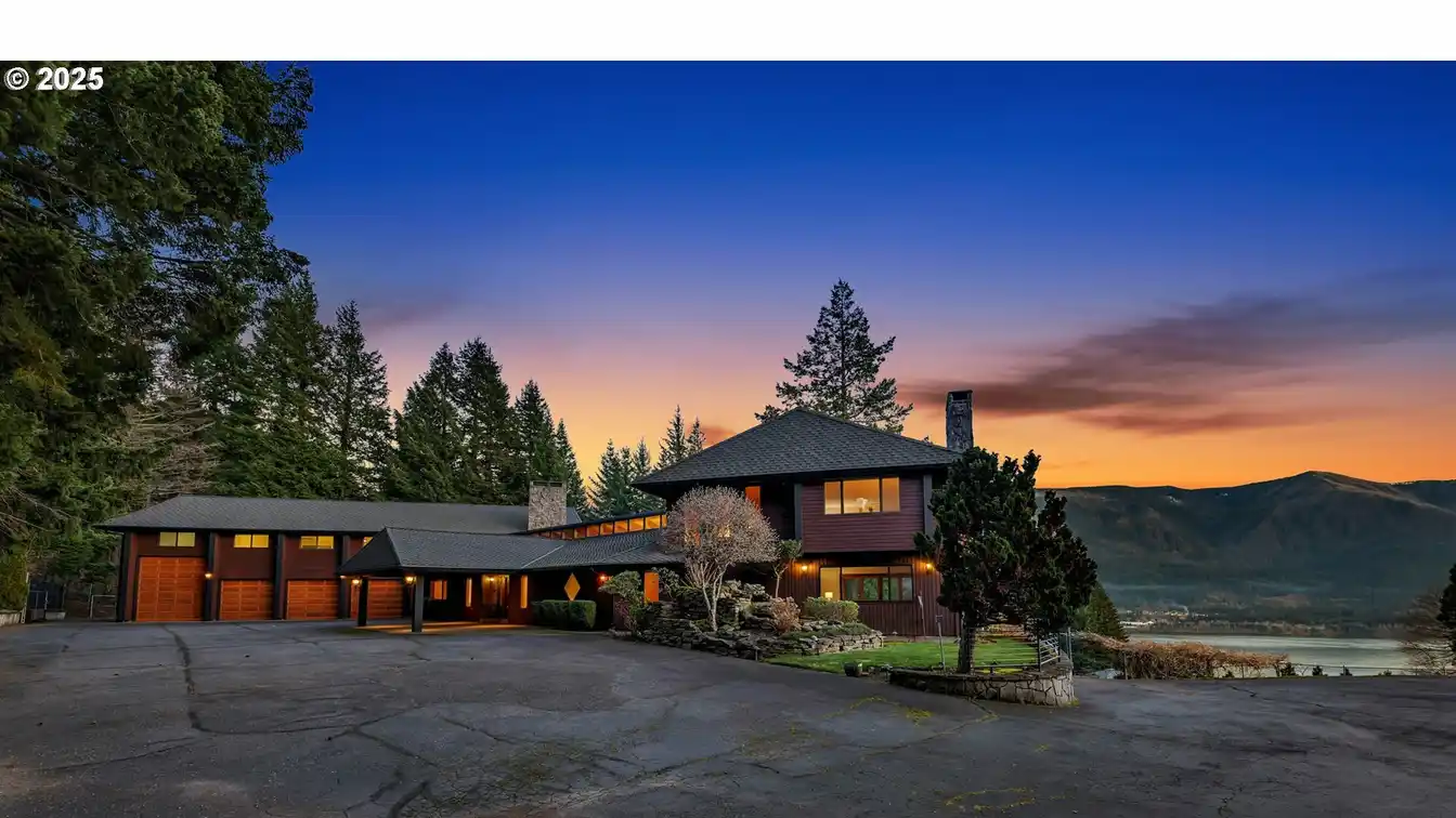 Extraordinary Home on 3.64 Acres