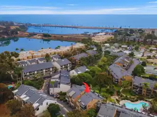 Beach Condo in the Gated Windsong Cove Coastal Community