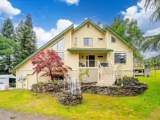 Amazing Multi-generational Living