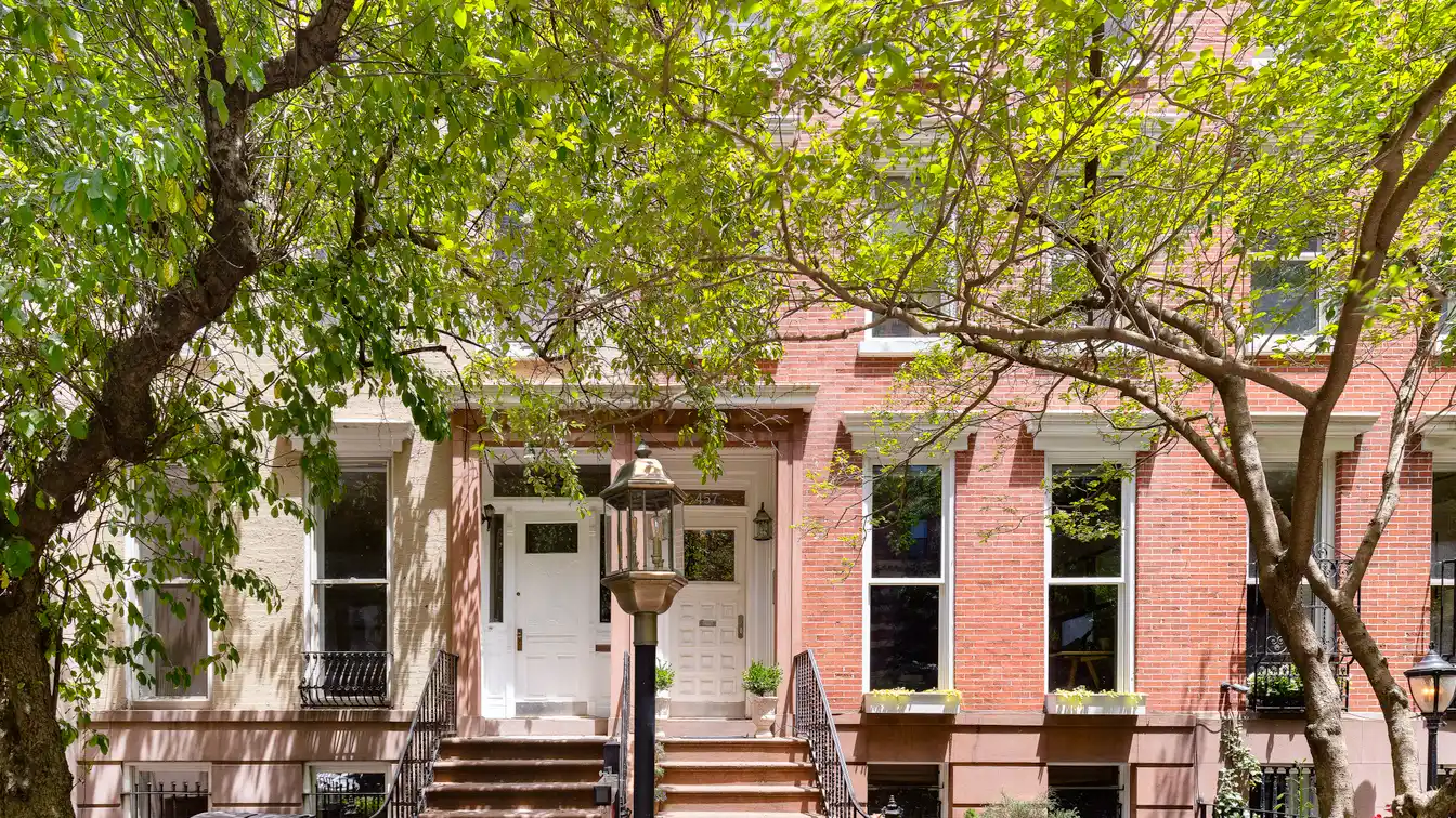 An Opportunity for a Breathtaking Estate in Chelsea's Historical District