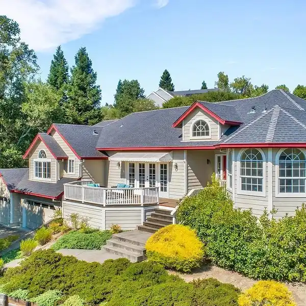 ONE-OF-A-KIND CUSTOM HOME IN A CONVENIENT LOCATION