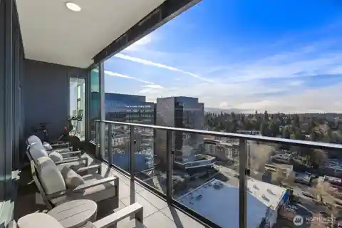Exquisite Residence at the Iconic One88