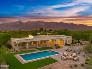 Rare Offering in the Guard Gated Catalina Foothills Estates