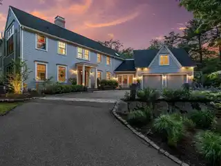 Pristine Fully Renovated Smart Home