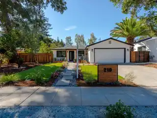 Stunning Home on Quiet Cul-de-sac