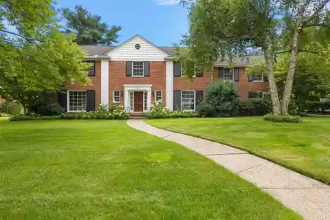 Exceptional Residence with Traditional Character