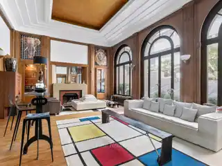 Recently Renovated Apartment Steps to Parc Monceau