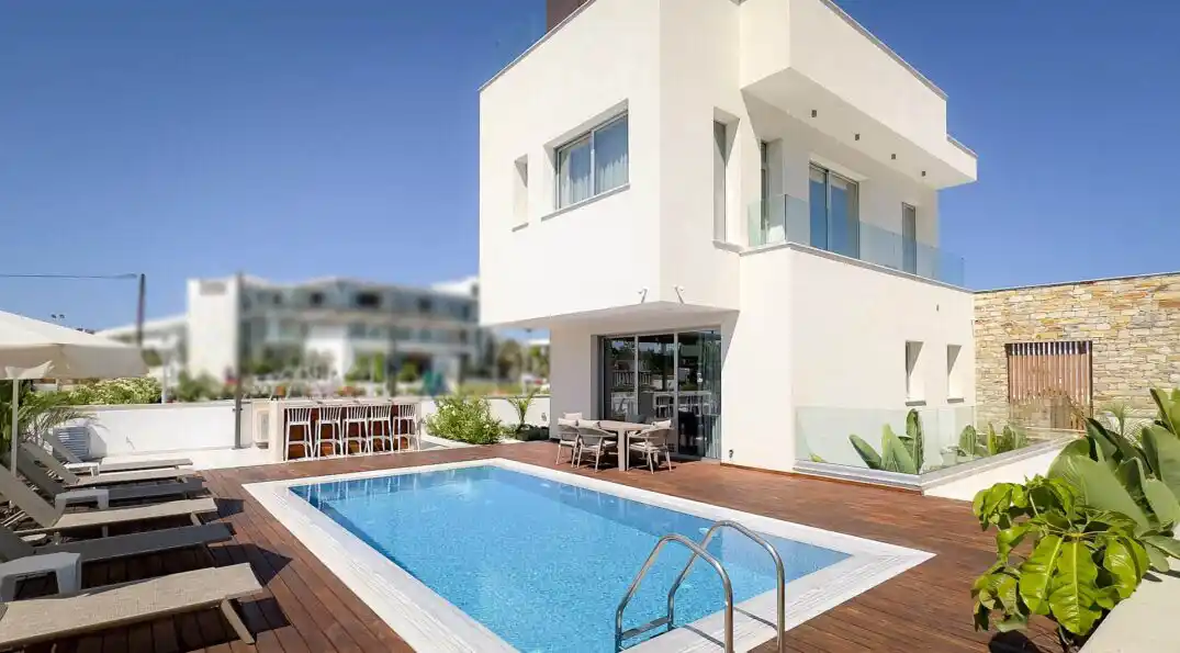 Cozy and Convenient Villa