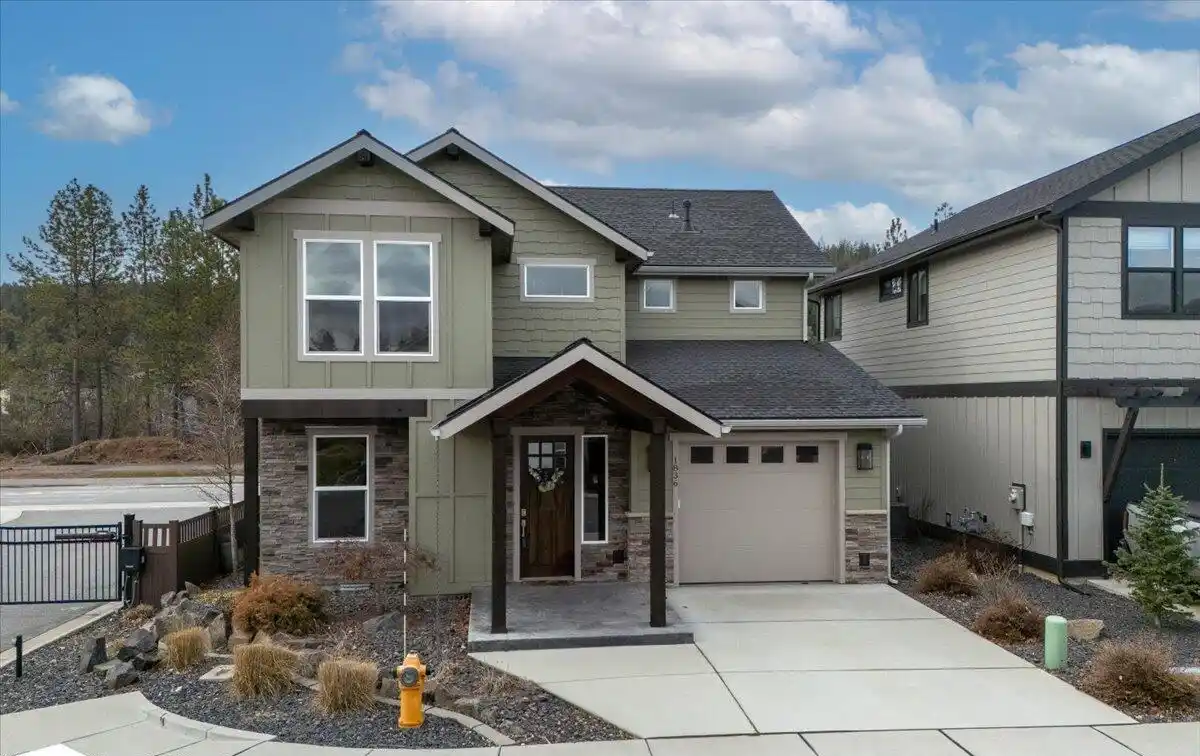 Perfect Home in Coveted Tilford Place