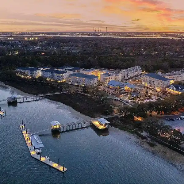 LUXURY DREAM CONDOMINIUM AT THE WATERFRONT ON DANIEL ISLAND