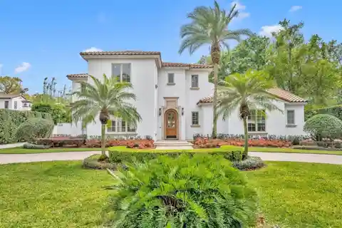 Elegant Five Bedroom Pool Home