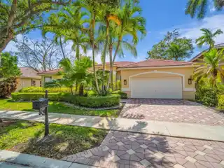 Waterfront Beauty with a Prime Layout