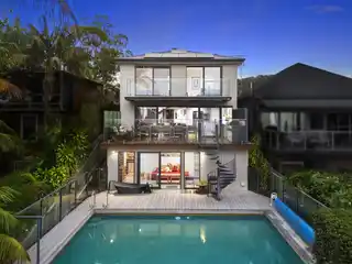 Breathtaking Retreat with a Spectacular Panorama