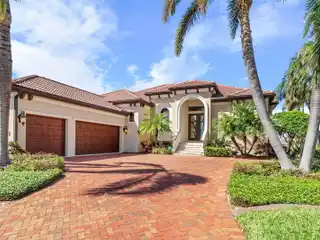 A Privateslice of Paradise in Desirable Harbour Landings Estate