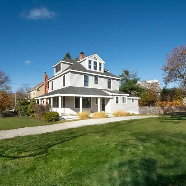 AMAZING LOCATION IN COVETED THIRD CLIFF