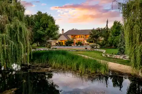 Five-acre Equestrian Estate in Eagle