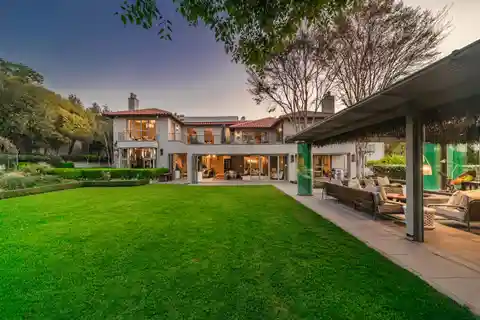 Tuscan Opulence with African Design
