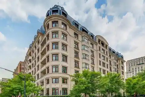 Exceptional Custom Gold Coast Home