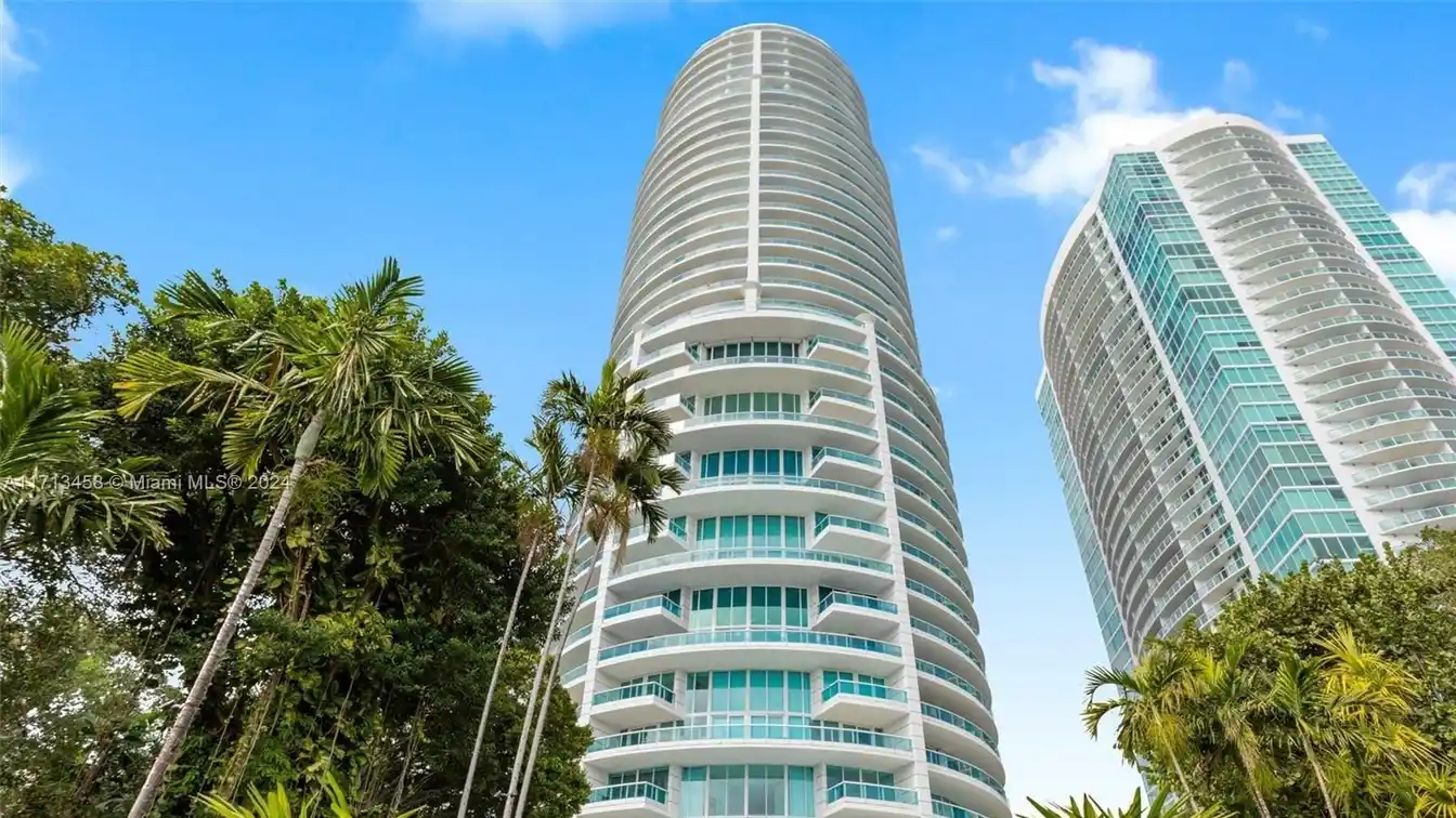 Large Two Bedroom in Ugo Colombo's Premiere Boutique Building