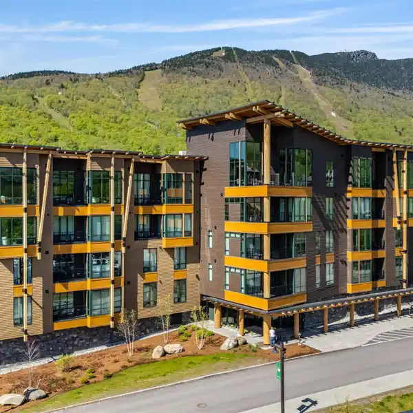 TREEHOUSE RESIDENCE AT SPRUCE PEAK