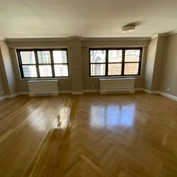 COMPLETELY RENOVATED CORNER UNIT FOR RENT