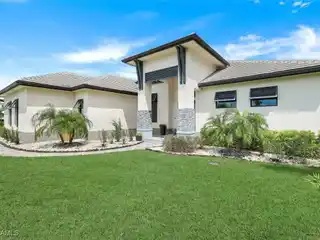 Waterfront Pool Home in Prestigious Tarpon Estates