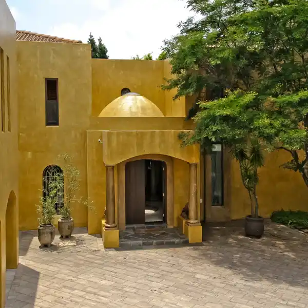 SEVEN BEDROOM HOUSE FOR SALE IN ATHOLL