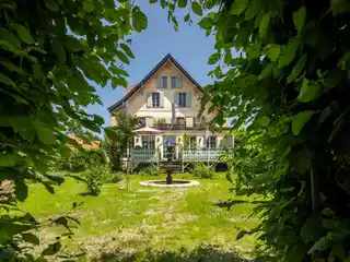 Historical Charm with Contemporary Comfort