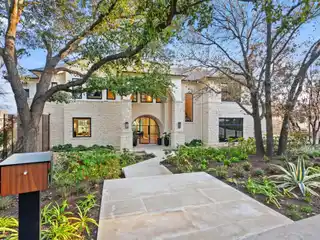 Gorgeous New Turnkey Home
