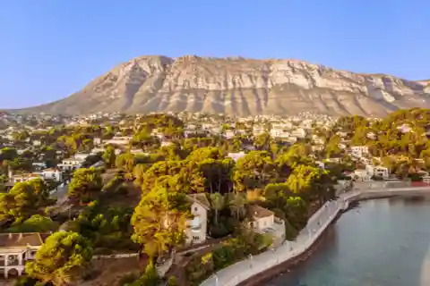 Iconic 19th-century Estate Overlooking the Mediterranean