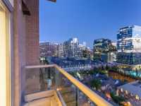 PRISTINE RESIDENCE IN THE SOUGHT-AFTER STONELEIGH