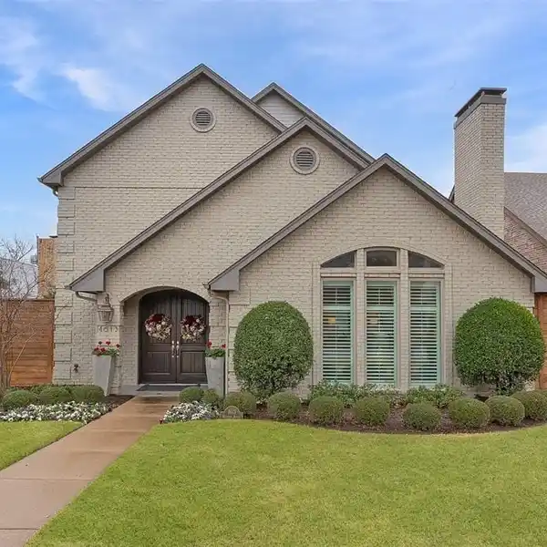 BEAUTIFULLY UPDATED HOME