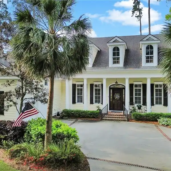 TIMELESS LOWCOUNTRY HOME