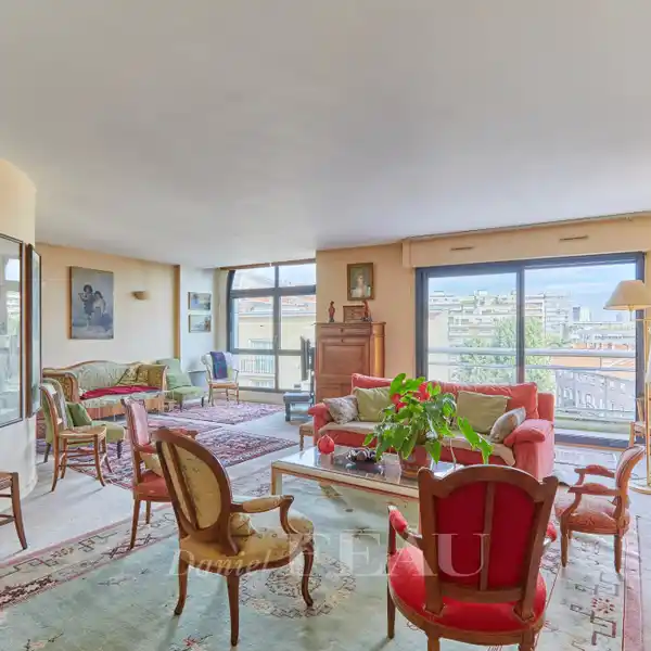 PEACEFUL APARTMENT WITH OPEN VIEWS