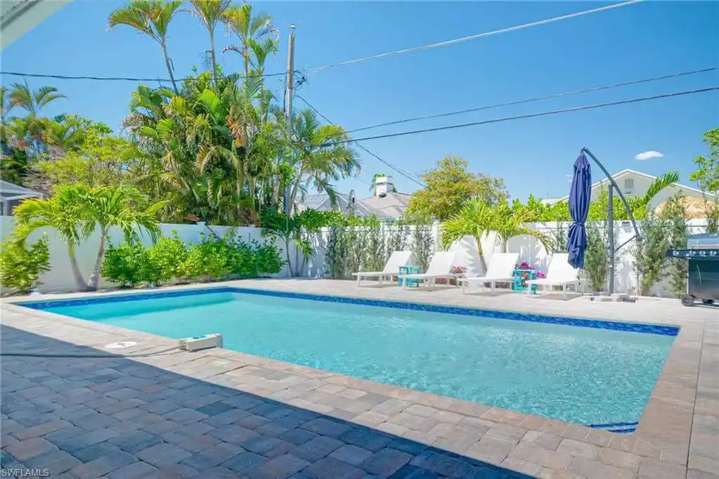 Completely Updated and Renovated Pool Home
