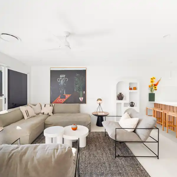 STUNNING COOLUM BEACH HOME WITH SELF-CONTAINED STUDIO AND MODERN FINISHES