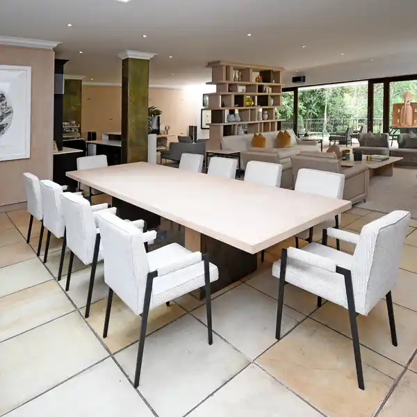 MAGNIFICENT LIFESTYLE FIT FOR ROYALTY