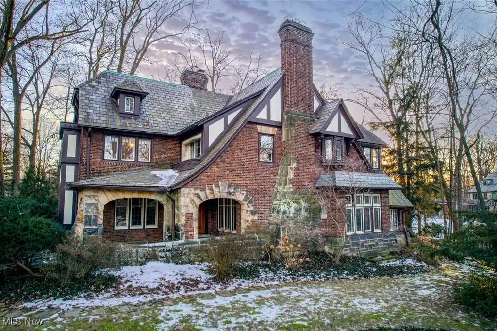 Lovely Home in a Fabulous Location