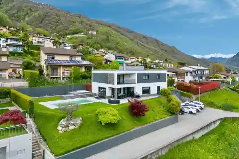Modern Villa with Garden and Pool
